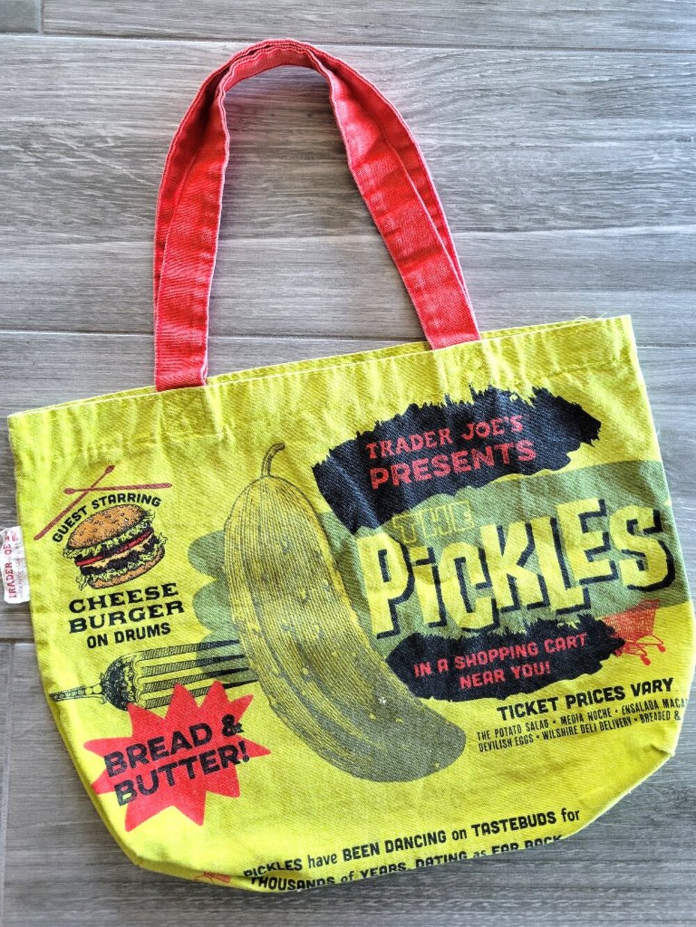 TRADER JOES GROCERY TOTE BAG COTTON CANVAS THE PICKLES GROCERY RETIRED RARE USA